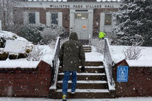 Democrat Tom Suozzi Wins New York’s Special Election For Congressional District 3