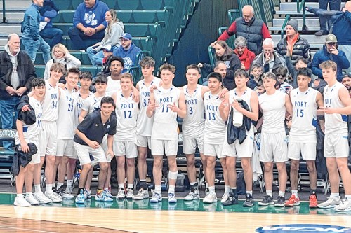 The Port Washington Vikings beat Syosset 66-56 to move onto the Nassau Class AAA Championship Game at Farmingdale State College. (Photo credit: Cole McDonnell)