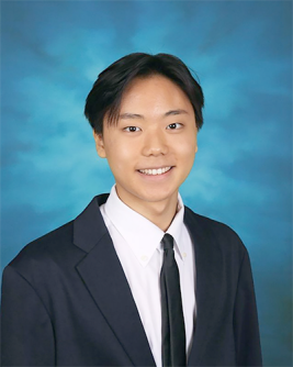 Manhasset senior Dylan Yoon received the Top Project award at the Long Island Junior Science and Humanities Symposium and was named a Long Island 1st Delegate for the upcoming National Junior Science and Humanities Symposium.(Photo by Manhasset Public Schools)