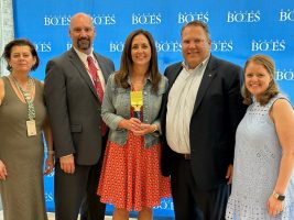 Mineola Library Specialist Receives Innovation Award