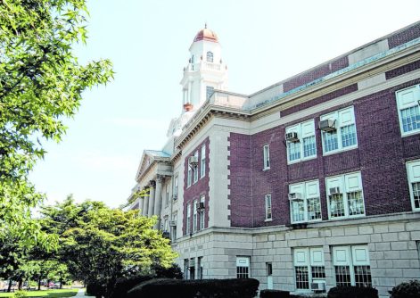 Sewanhaka High School (Credit: Alex Nuñez)