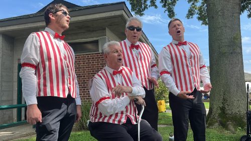 Quatrain Barbershop Quartet performed for the crowds and also serenaded many guests on the beach and in the park.(Christy Hinko)