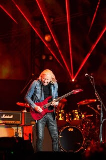 Joe Walsh (Philip Macias)