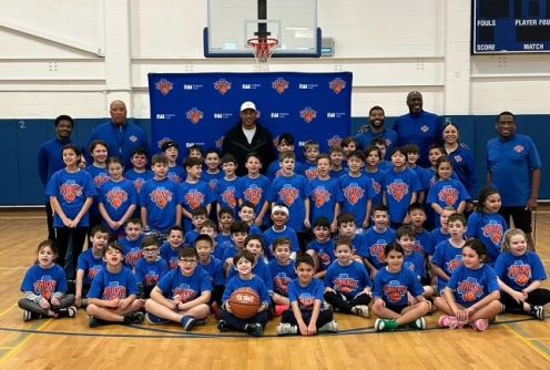RoslynBasketball_A Former Knicks players with children in the basketball league (Photos provided by Adam Potashnick)