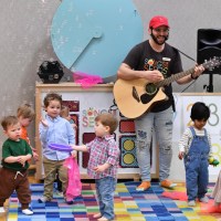New rock-based educational children’s music program opens location in Port Washington