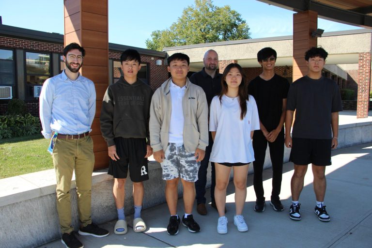 Nysma Roslyn High School Orchestra Teacher Douglas Aliano and band teacher Frank Mauriello with the invited
participants or alternatives for the 2024 NYSSMA All-State Performing Ensemble(s) (Photo provided by the Roslyn School District)