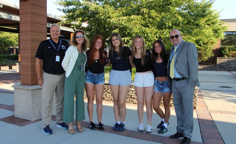 ros school first day_E Roslyn High School Principal Scott Andrews, Superintendent Allison Brown, and RHS Assistant Principal David Lazarus greet students on the first day of school
(Photos courtesy of the Roslyn School District)