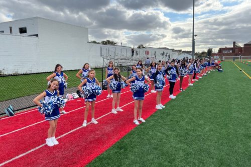 Cheerleaders First Game The RMS Cheer Team. (Photo courtesy of Roslyn Public Schools)