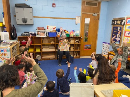 Miss JoJo with her excited audience. (Photo credit Jeannine Votruba)