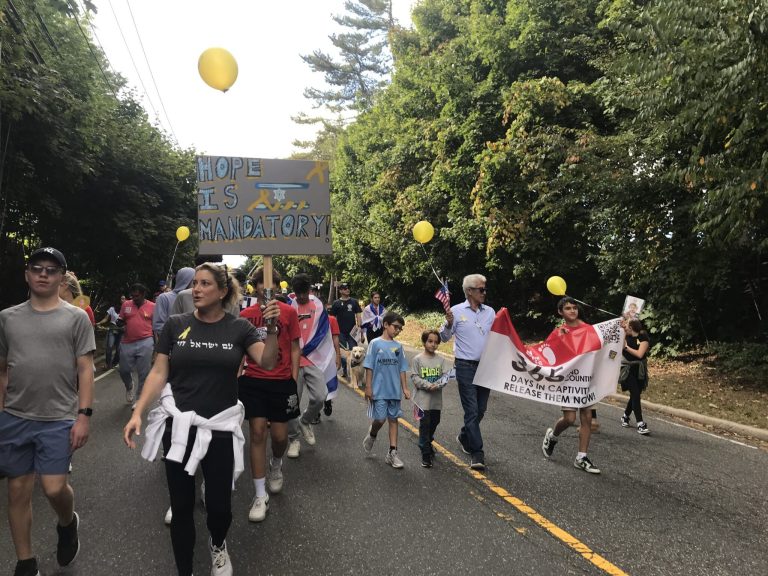 East Hills community walks to remember Oct. 7 (Photo provided by Barbara Kaplan)